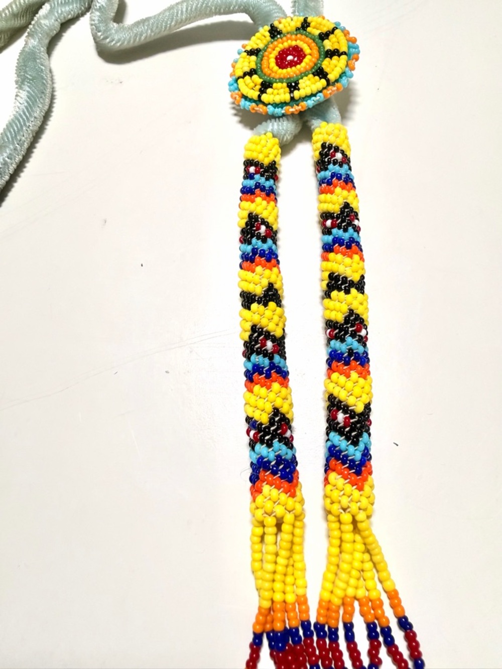 Vintage Native American handmade beaded bolo tie.